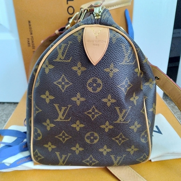 Louis Vuitton Speedy 30 - with Accessories! - Picture 7 of 15